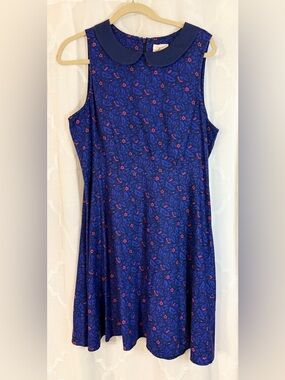 Levi’s Blue Floral Fit & Flare Dress | Peter Pan Collar Size L Feminine Classic